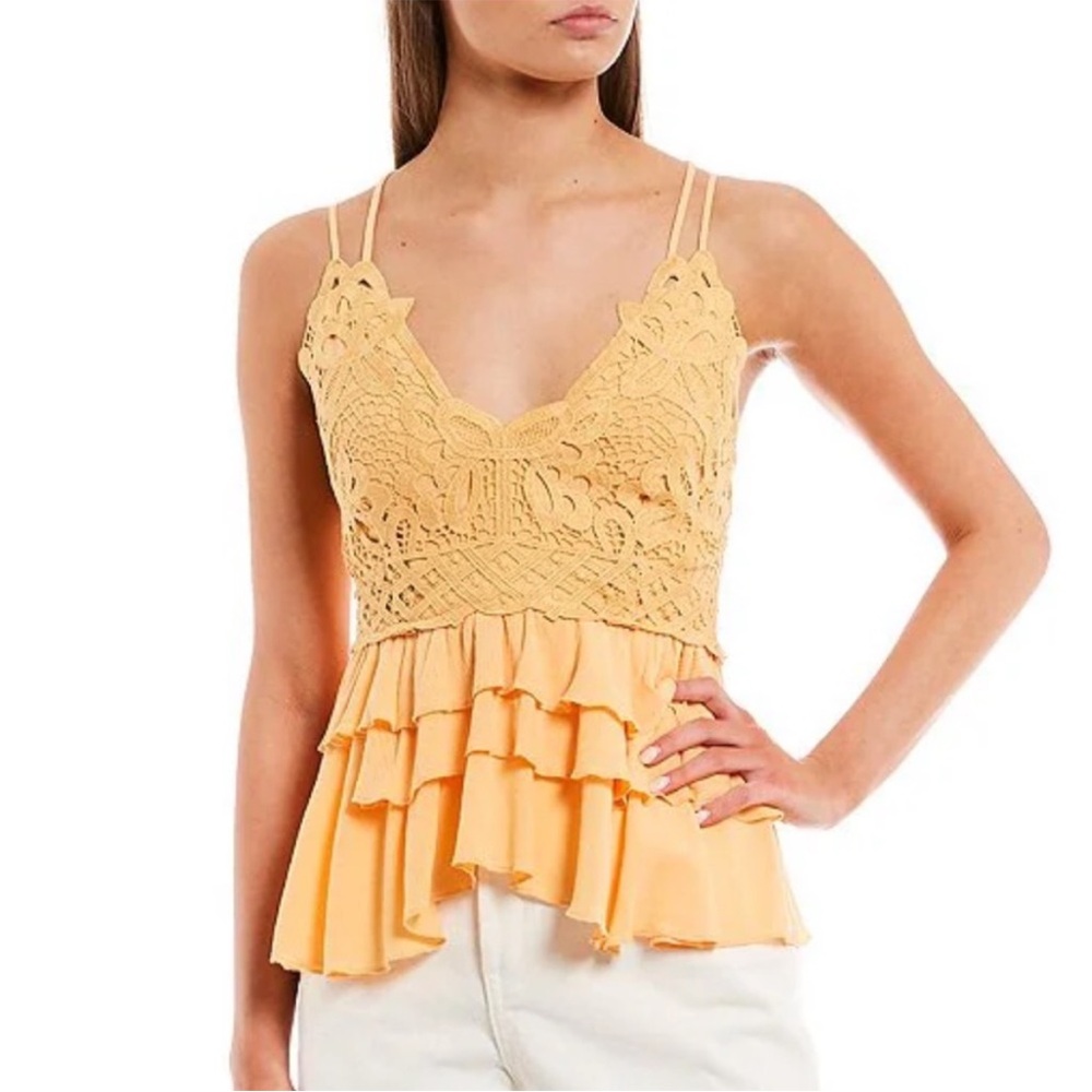 NWT Chelsea & Violet Lace Ruffle Top